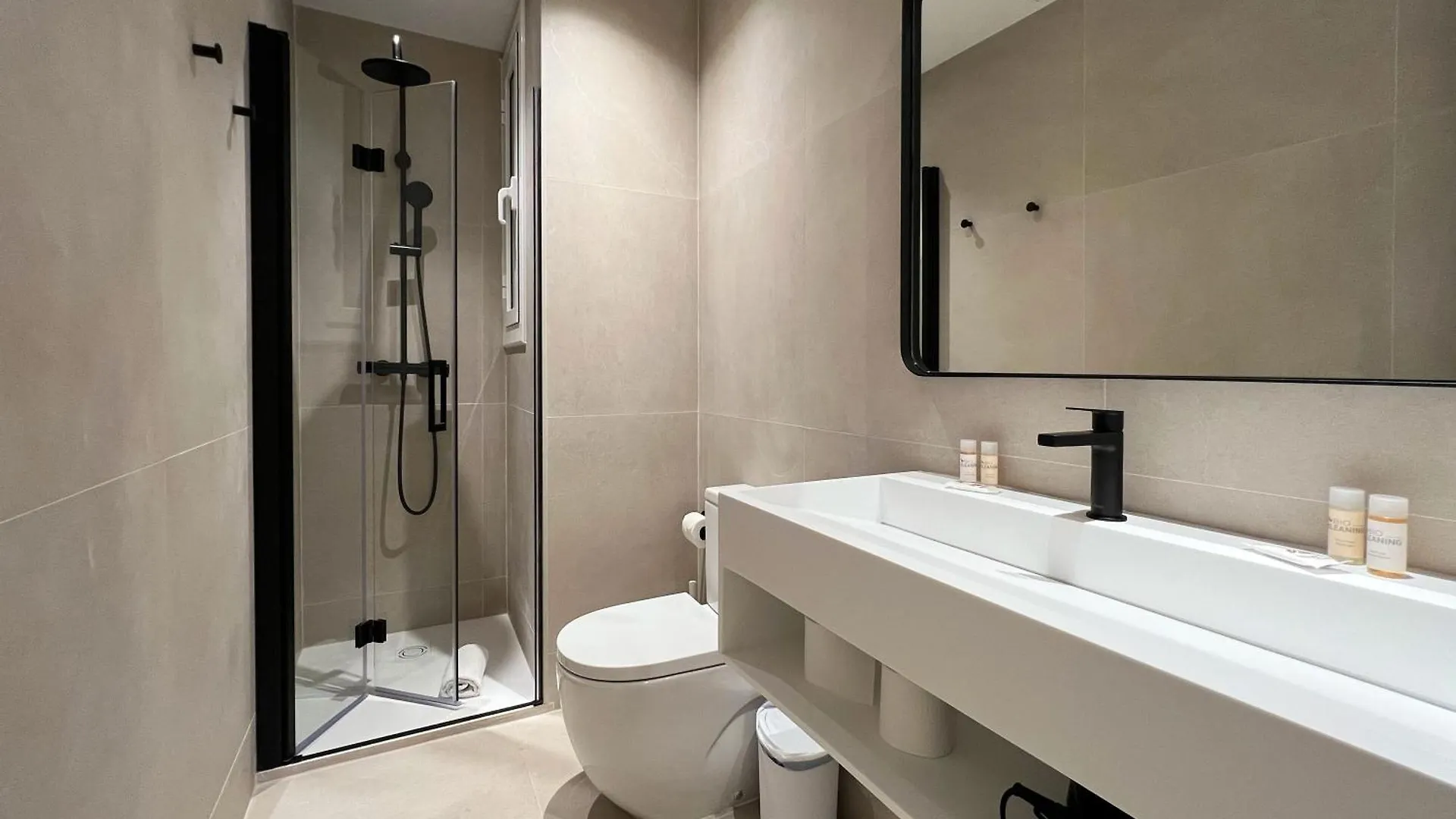 Stay U-Nique Apartment Muntaner Βαρκελώνη 0*,  Ισπανία