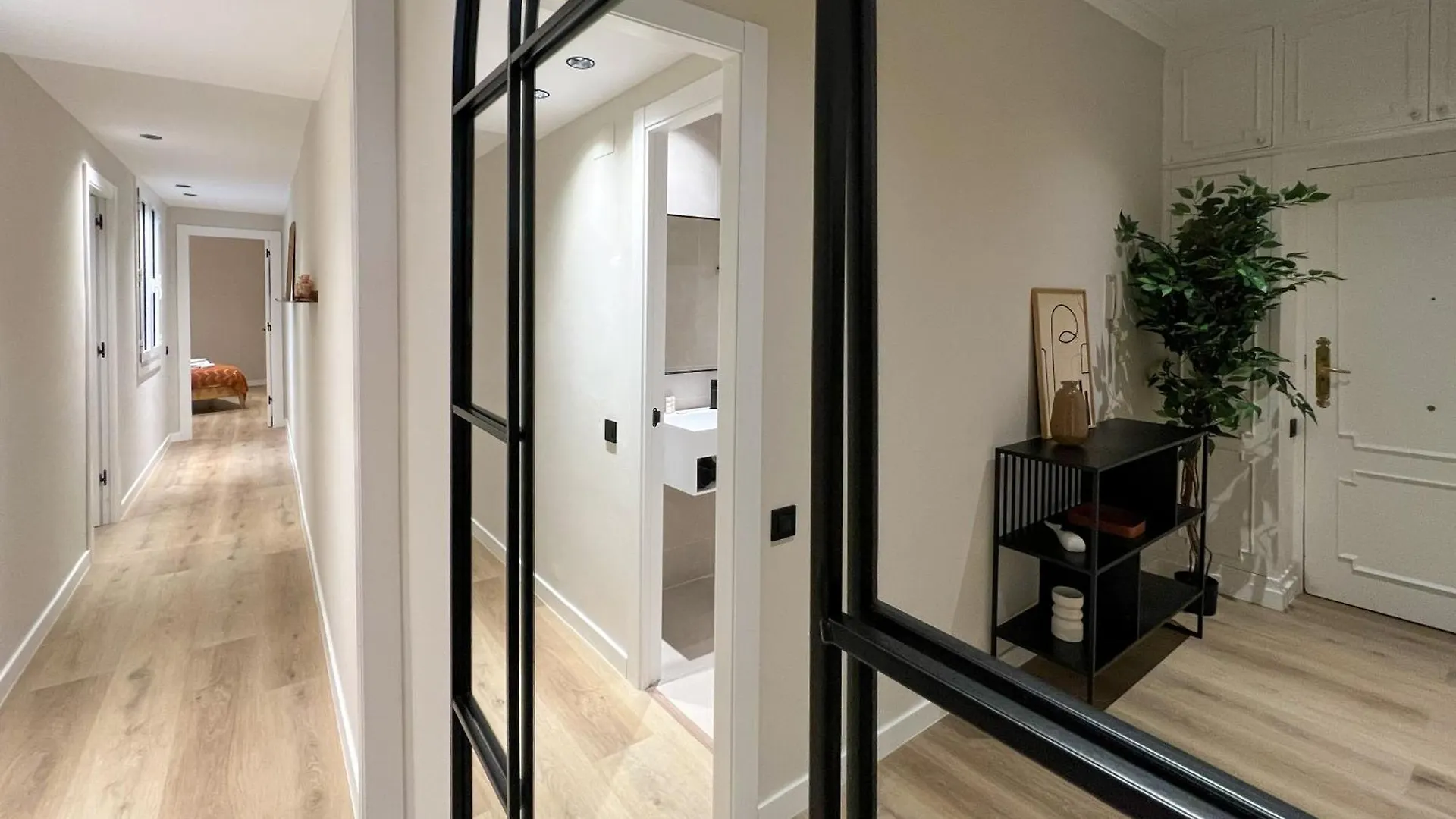 Stay U-Nique Apartment Muntaner Βαρκελώνη