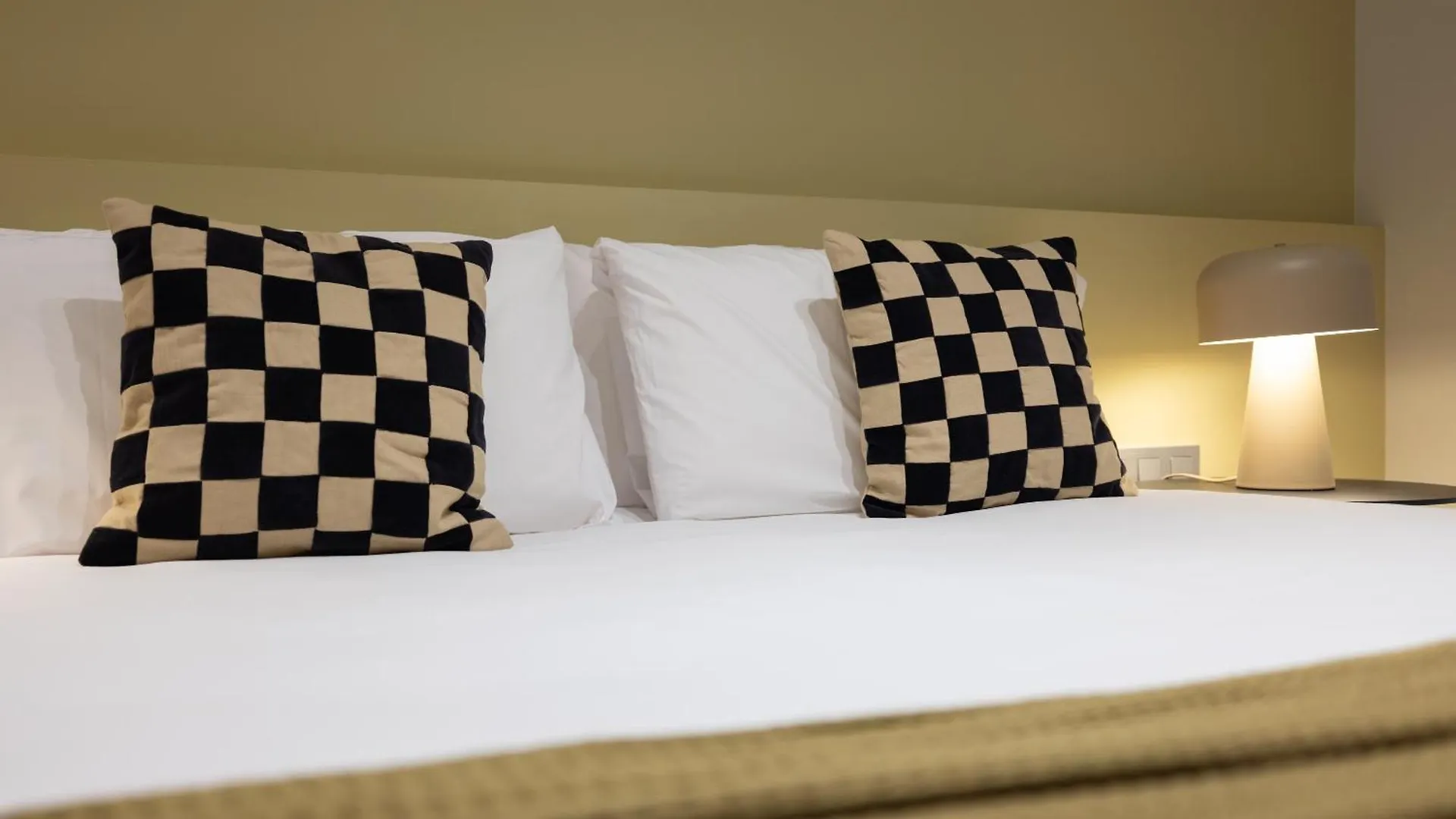 Stay U-Nique Apartment Muntaner Βαρκελώνη